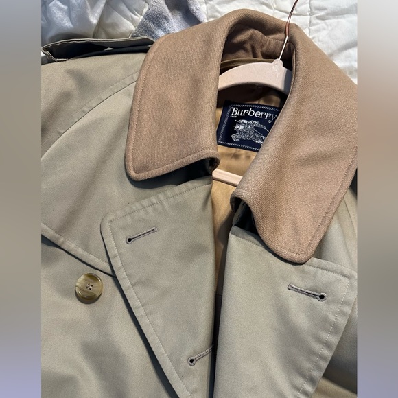 Vintage Burberry Check Trench Coat, L - Picture 13 of 17